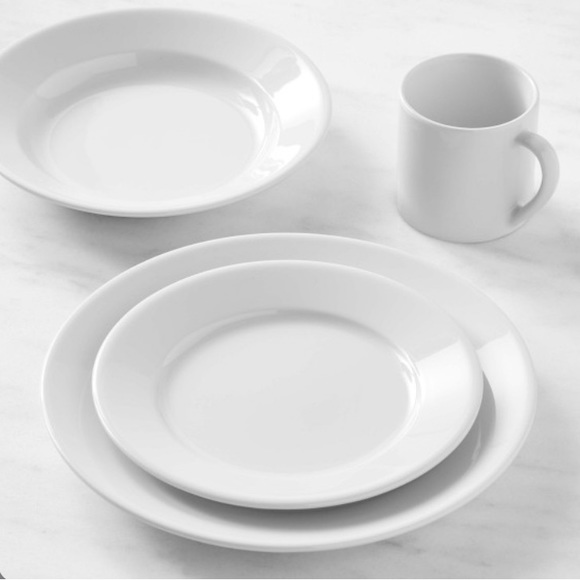 Williams Sonoma || Everyday Dinnerware Soup Pasta Bowl         8 7/8” - Set of 4 - Picture 4 of 8